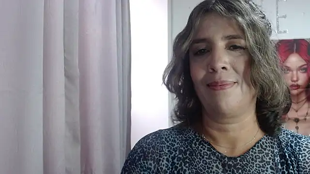 Victoria_meester's cam snapshot