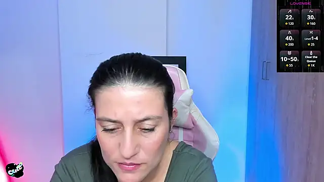 Saskyaa live sex cam