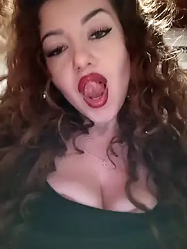CurlyElisa live sex cam