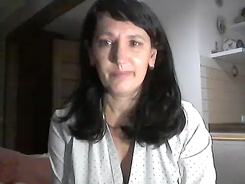 Elena48324's cam snapshot