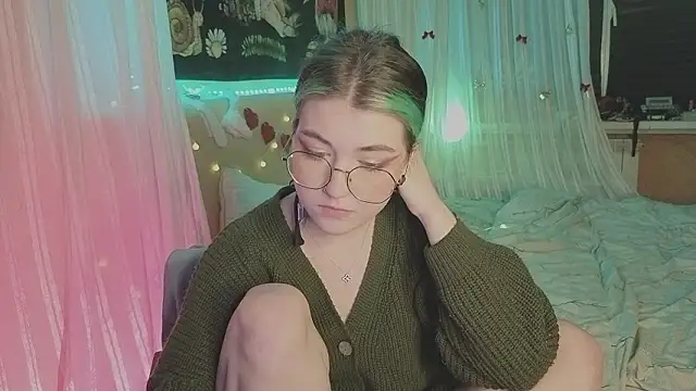 Miko_Meow's cam snapshot