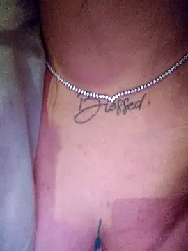 MissNyraSecret live sex cam