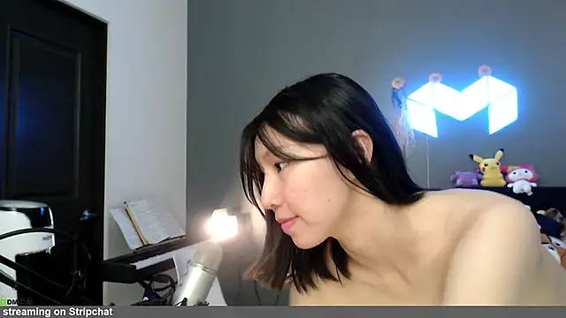 raspberryroll live sex cam