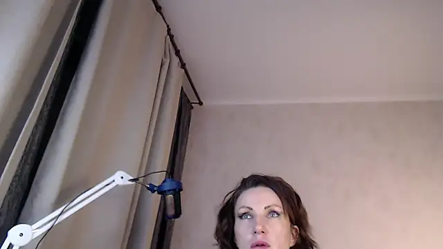 AirisPassion live sex cam