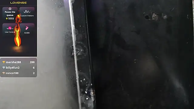 thomsom23 live sex cam