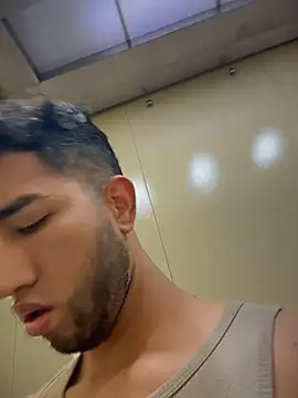 liam_bronw live sex cam