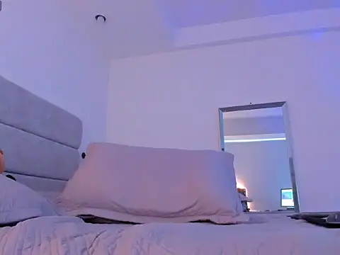 chris_morgan7's cam snapshot