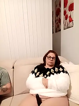 pulpeuse64 live sex cam