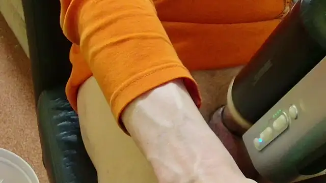 k74robert's cam snapshot