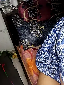 Desi_bhabhi299 live sex cam