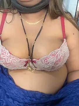 GEET-LOVE's cam snapshot