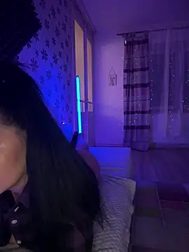 Mihadttraf live sex cam