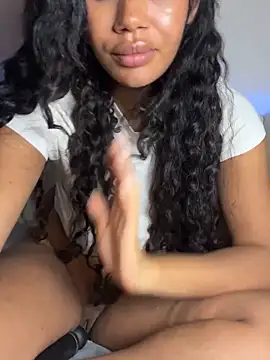 bambigirlxx's cam snapshot