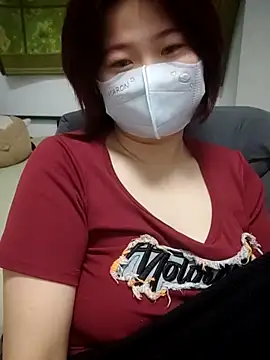 miniiceyya live sex cam