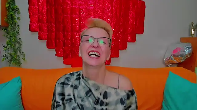 iamyourdream89's cam snapshot