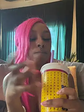 Your_Paris live sex cam