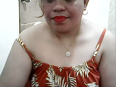 cutechubbybbwhotpinay live sex cam