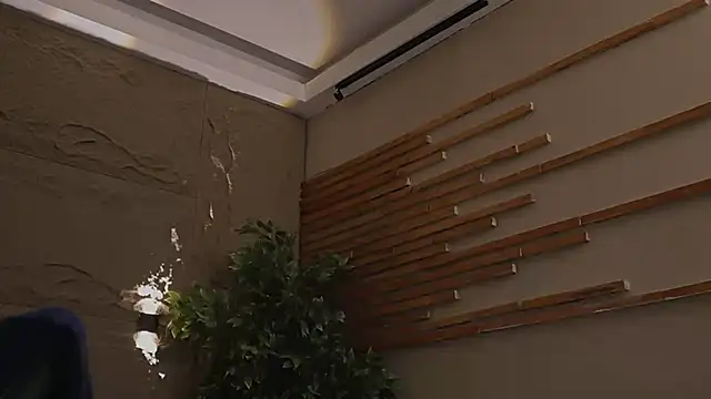 Logan_Varela's cam snapshot