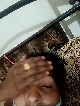 punamji_sexe's cam snapshot