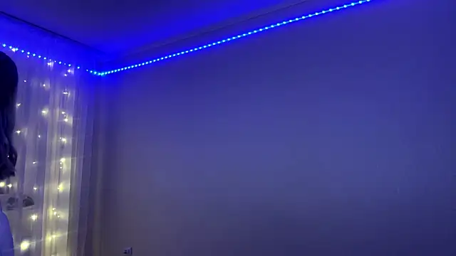 KariJarecke's cam snapshot