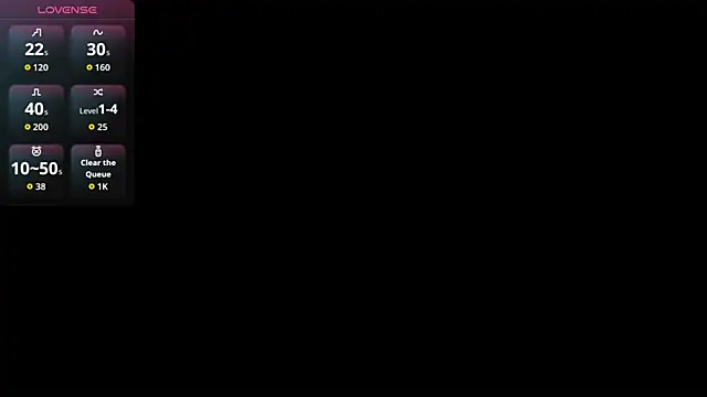 LunnaMoretti live sex cam