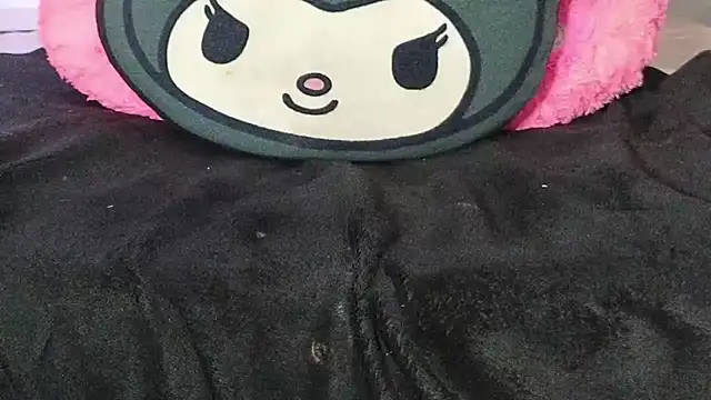 chirlleyy live sex cam