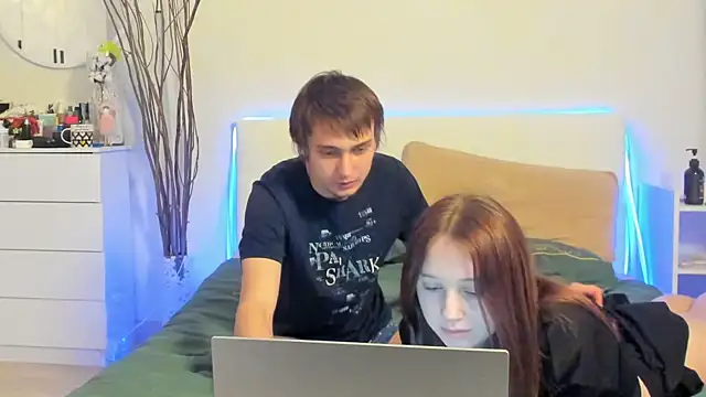 Santythousand's cam snapshot