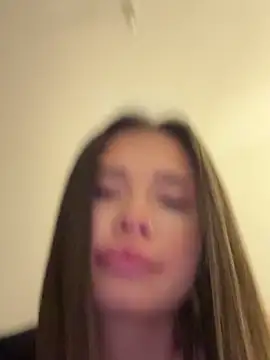 Bella_Way's cam snapshot