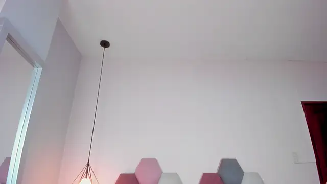 GahiaBelucci's cam snapshot