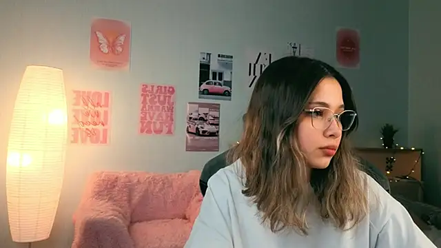 dinnerwithflowers's cam snapshot