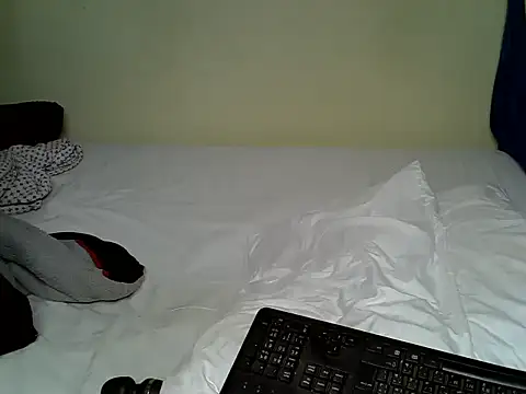 Lovelyheers's cam snapshot