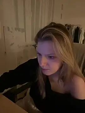 MaryHiggins live sex cam