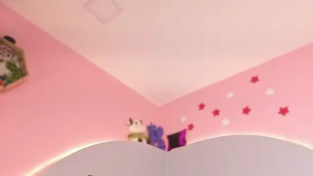 Juli_Casanova live sex cam