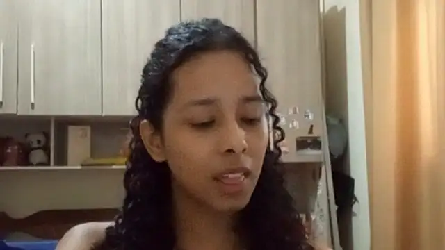 KayleenStoyanoff live sex cam