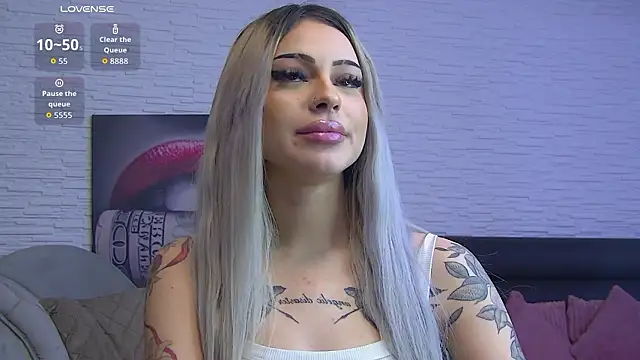 ValerieIce's cam snapshot