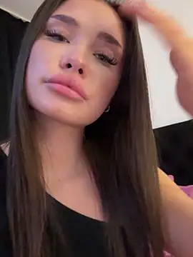 Bella_Way's cam snapshot