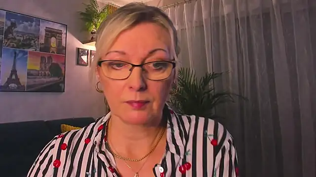 vanessa_chat's cam snapshot