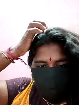 sirisha__9's cam snapshot