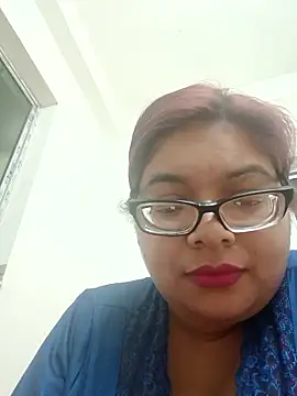 Elie_Hallway's cam snapshot