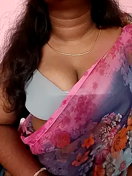 Keerthee_'s cam snapshot