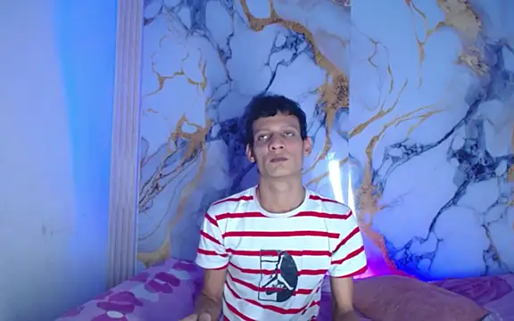 PleasureGuys's cam snapshot