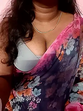 Keerthee_'s cam snapshot