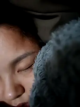 Pretty-haert's cam snapshot