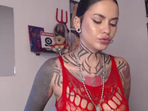 Perola__May's cam snapshot