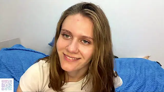 EmiliBreeze's cam snapshot