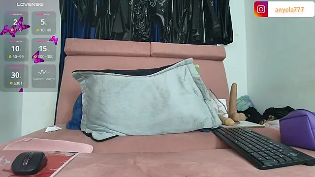 Shengyi_blue's cam snapshot