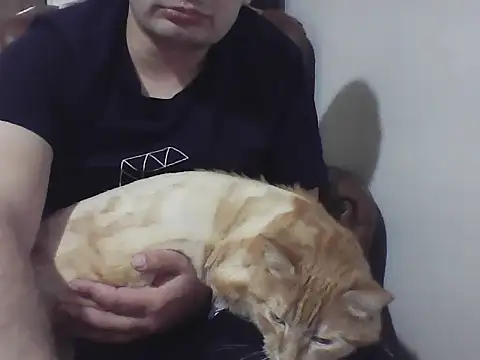 YakisikliSikici's cam snapshot