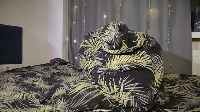 betty_boop_18's cam snapshot