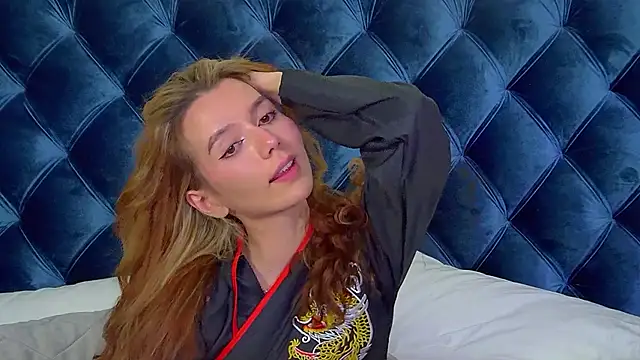 VanessaVienne's cam snapshot