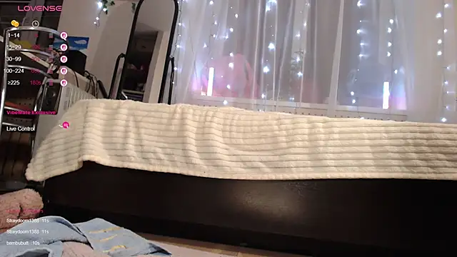 Debrawild's cam snapshot